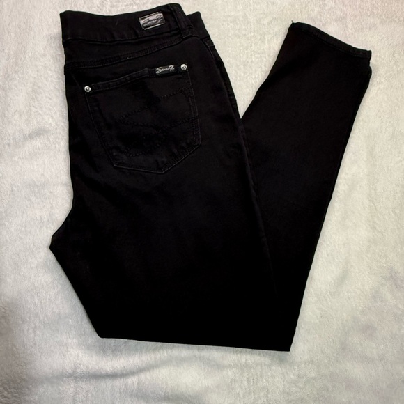 Seven7 Black Skinny Jeans Modern Sleek Fit - Picture 1 of 7